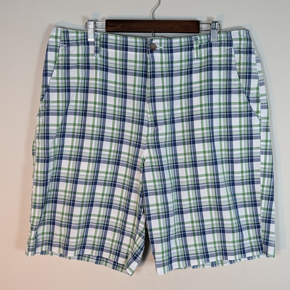 Banana Republic Mens Plaid Cotton Shorts Green Navy White Size 38 Flat Front